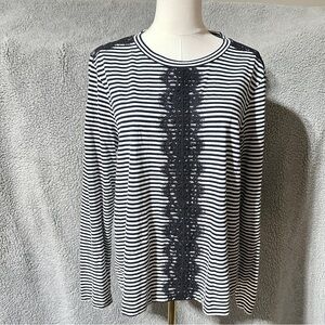 👉.J  Crew Striped Black and White Women's Long Sleeve Crew Neck Lace Insert Top